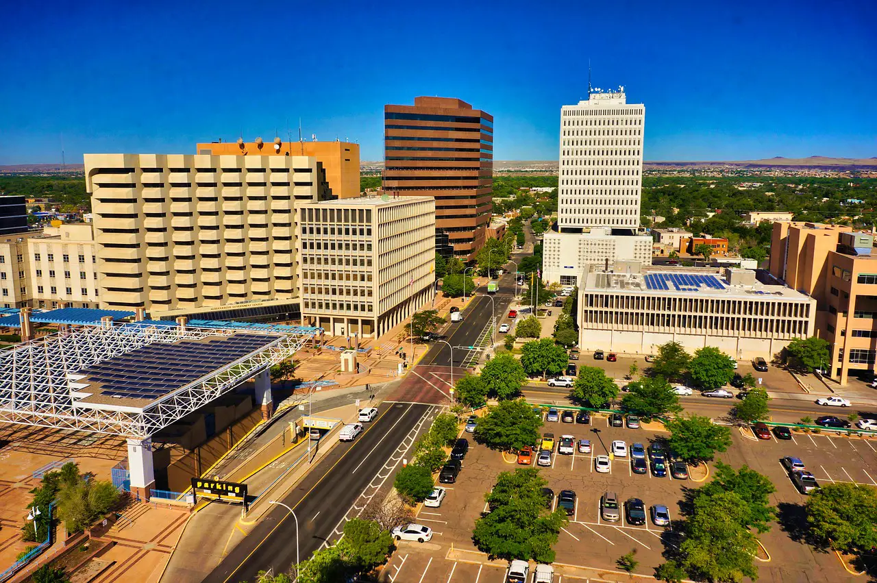 Albuquerque vs. Lubbock - Where is the best place to live?