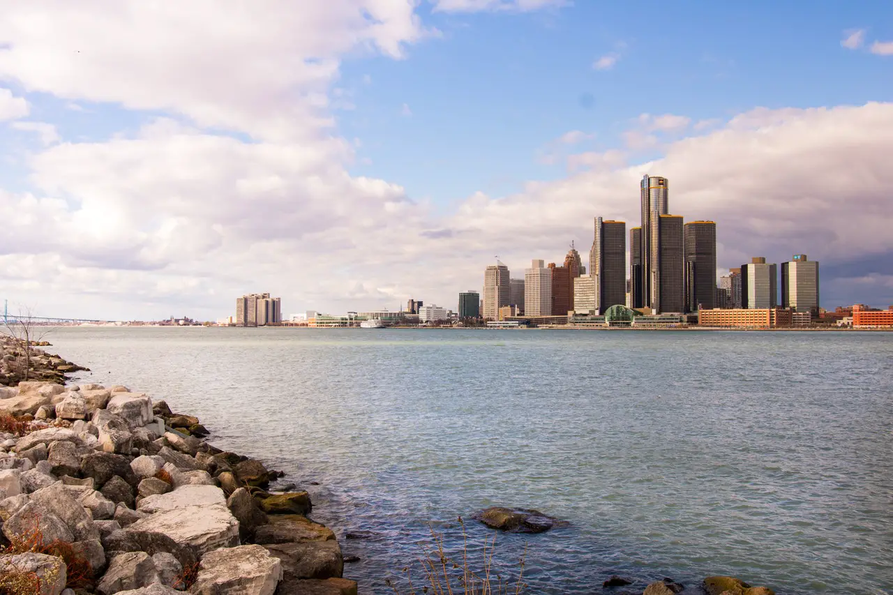 +12 Things to Do in Detroit without a car