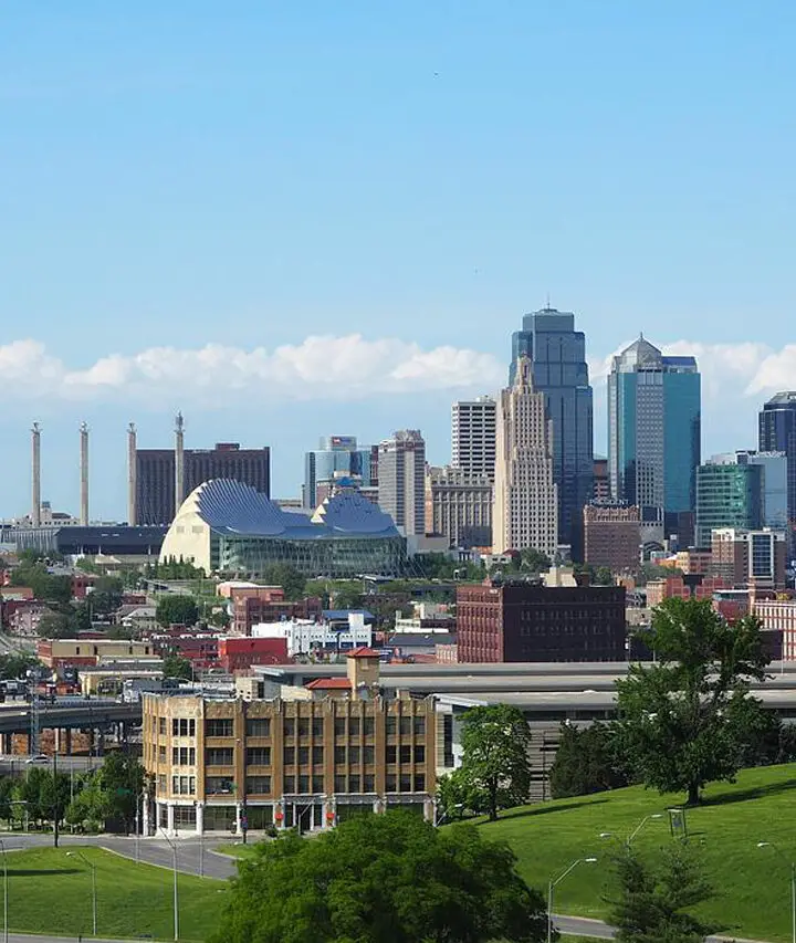Living In Kansas City, KS - What Is It Like - Pros and Cons