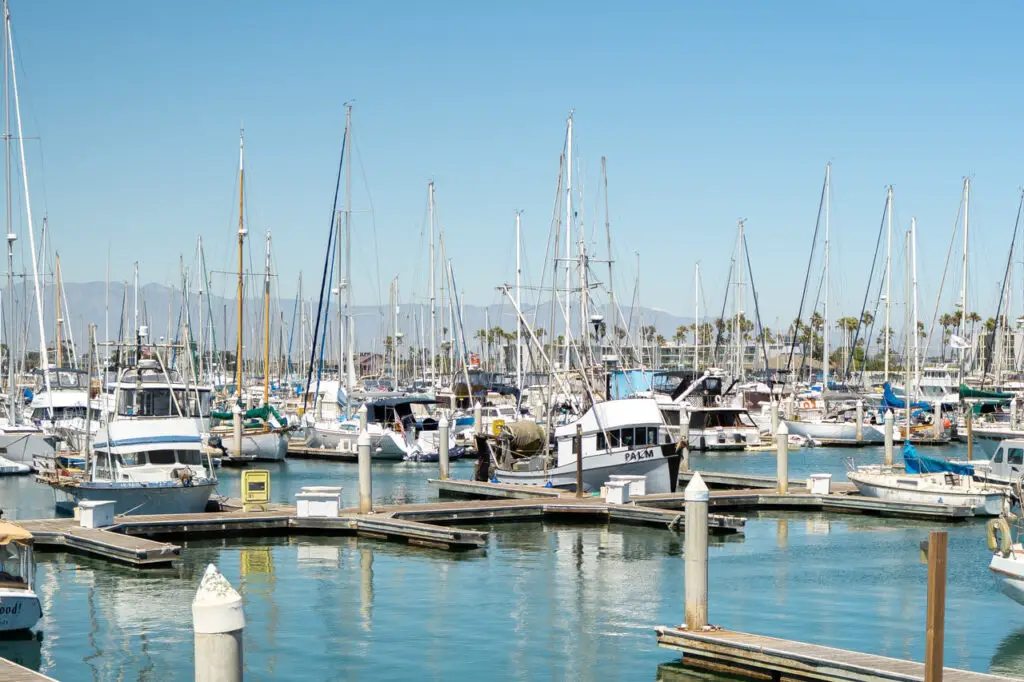 Living in Oxnard, CA - What Is It Like - Pros and Cons - Combadi ...