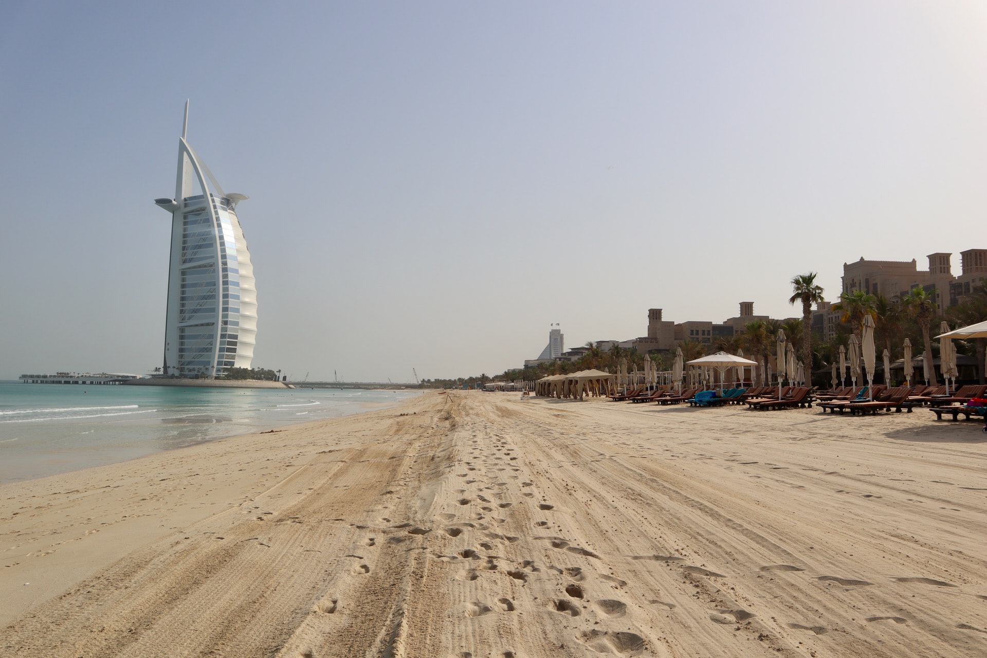 Is Dubai the richest country in the world?