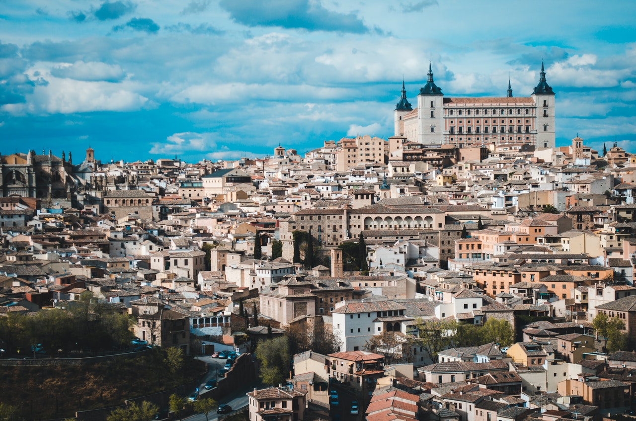 This is why Spanish houses have flat roofs