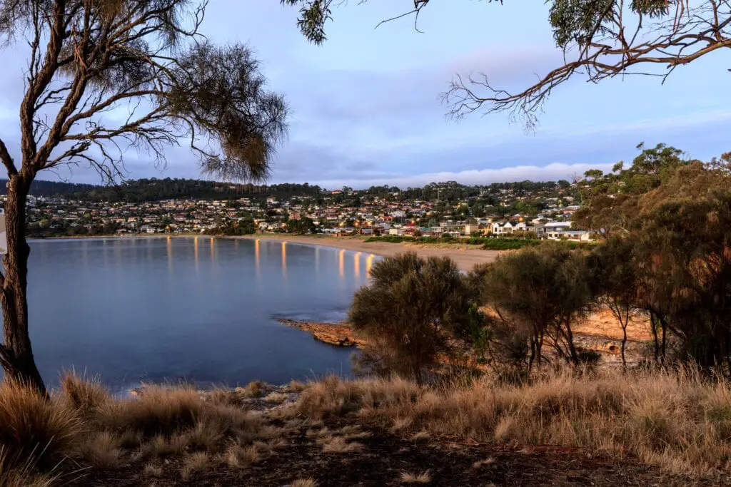 Living in Tasmania What is it like Pros and Cons Combadi World Travel Site