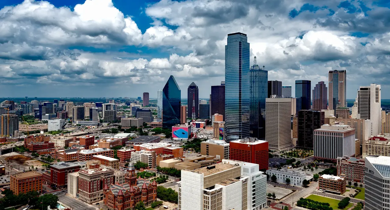 Dallas or Houston - Where is the best place to live?