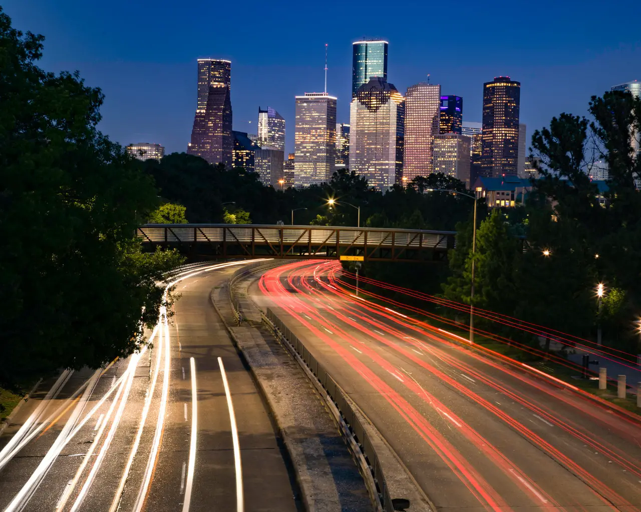 Houston vs. Chicago - Where is the best place to live?