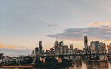 Brisbane vs Sydney - Which is better for living and studying?