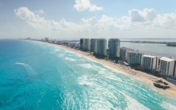 Cancun vs Hawaii - Which is better for vacation? Why?