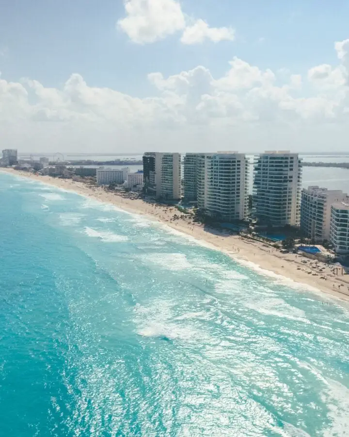 Cancun vs Hawaii - Which is better for vacation? Why?