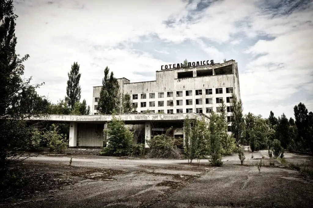 how-long-can-you-stay-in-chernobyl-without-dying-combadi-world