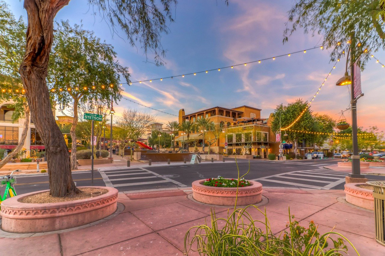 Anaheim vs. Scottsdale - Where is the best place to live?