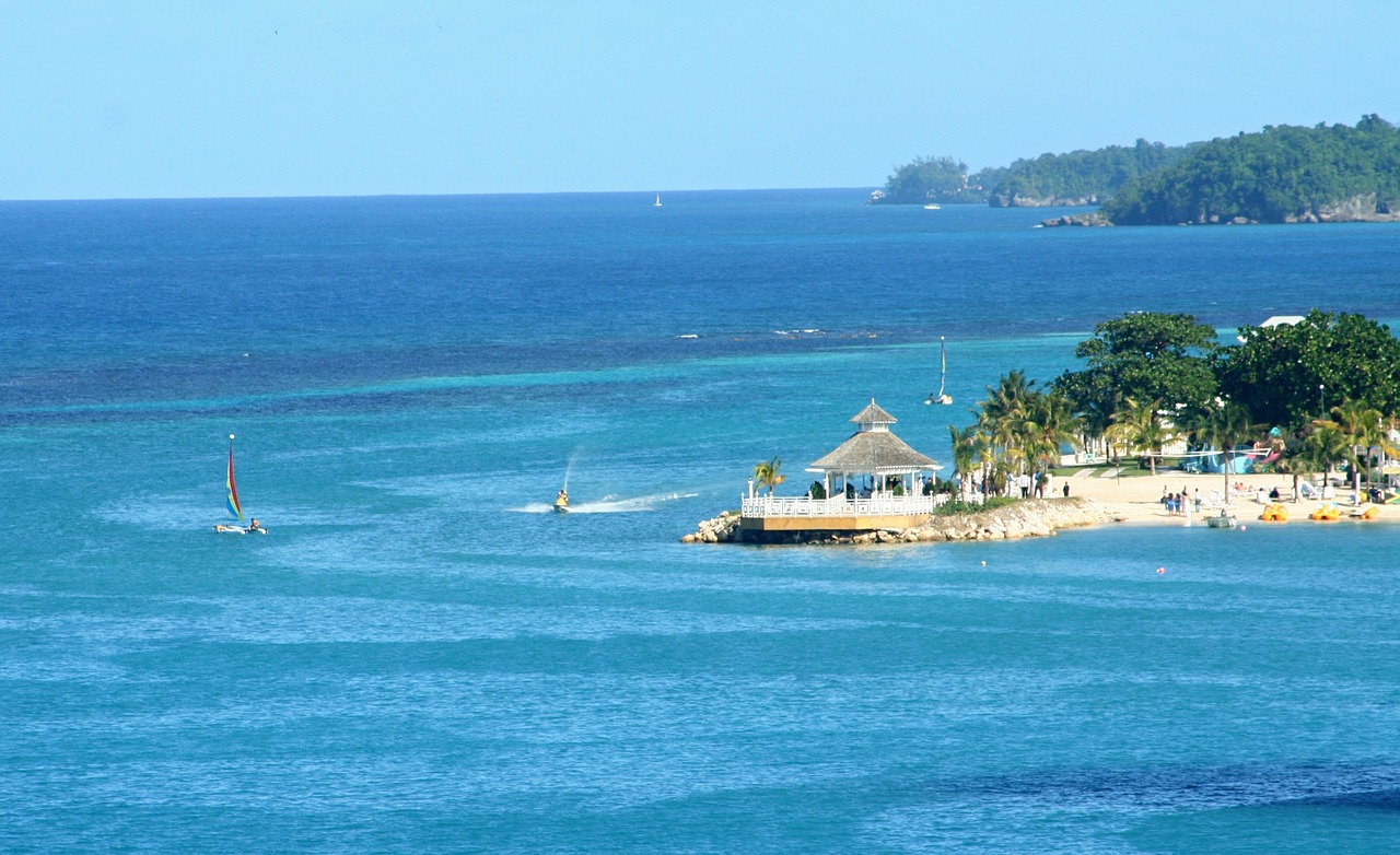 Should you exchange money before going to Jamaica?