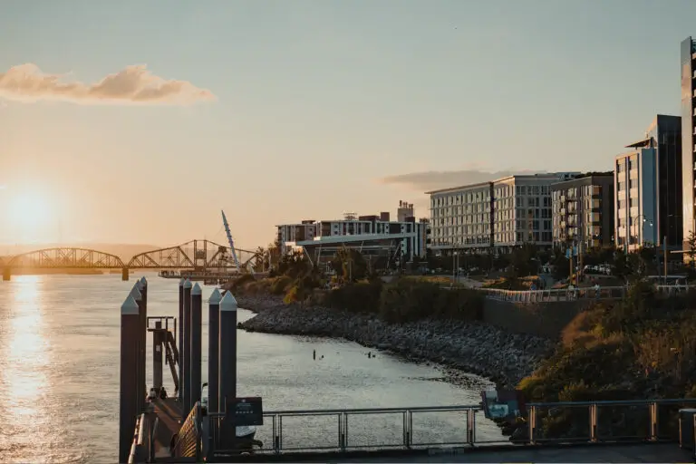 Living in Vancouver, WA What is it like Pros and Cons Combadi